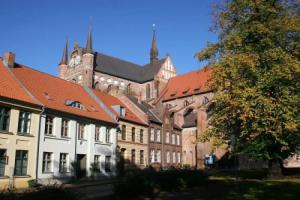 Spacious Apartment near Sea in, Wismar
