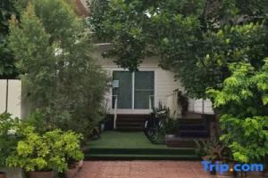 Chao phraya riverfront house / Baan Rimphraya, Nonthaburi City