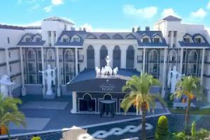 Grand Pearl Beach Resort And Spa, Colakli