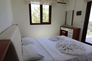 Villa MAS2 by JoyLettings, Oludeniz