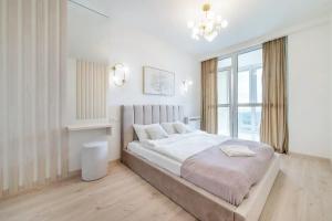 Bulbash Apartments on Makayenka Street 12K