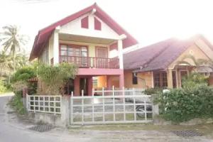 Aree Home Guesthouse, Bang Tao