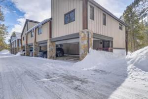 Downtown Townhome ~ 1 Mi to Lake Dillon! Apartments, Frisco