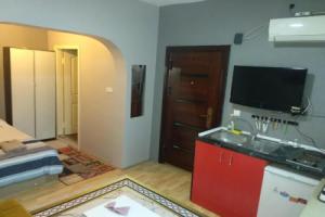 hygienic affordable central accommodation near metro Cottage, Istanbul