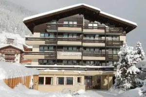 Hotel Garni Jägerhof, Saas Fee