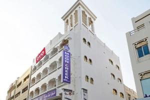 Moon Creek Hotel by OYO Rooms, Dubai