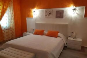 Affittacamere Le Rondini Hotel, Domus de Maria