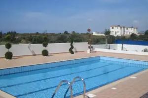 Haris Villas, Kouklia