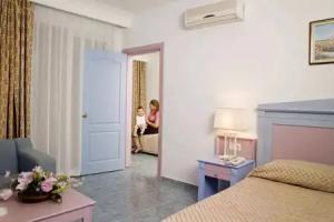 Eva Beach Hotel, Konakli