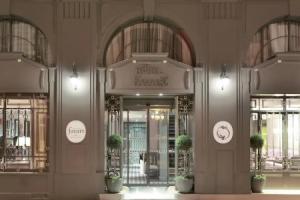 La Maison Favart, Paris