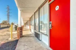 OYO Hotel University Area/ I-35, Waco