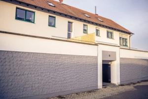 Lovely Apartment near Playmobil, Furth
