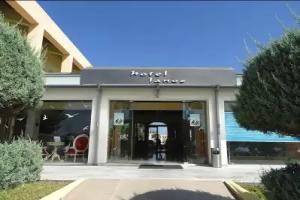 Ianos Hotel, Lefkada Town