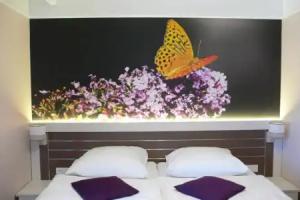 Motelis Bu-Bu, Plavinas