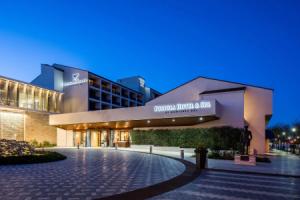 Portola Hotel & Spa at Bay, Monterey