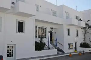 Capetan Giorgantas, Adamas