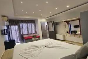 Golden Flower Hotel, Tirana