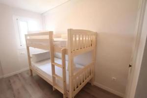 Carrer de Victòria dels Àngels, 11 Hotel, La Pineda
