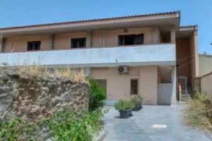 IzzHome Escape Apartments, Villa San Pietro
