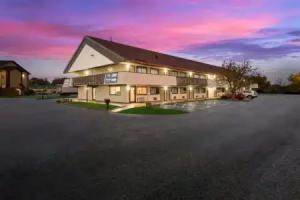 Suburban Studios, Peoria