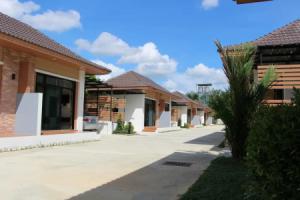 Light House Resort, Trang