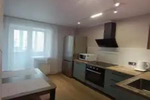 Two-room apartment on Gazovikov 6, Tyumen