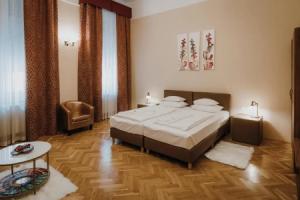 Dózsa Apartman, Szeged