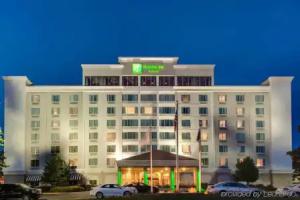 Holiday Inn & Suites West by IHG, Overland Park