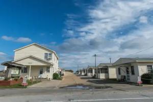 Oceanside Court by Kees Vacations, Nags Head