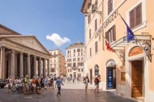 Albergo Abruzzi, Rome