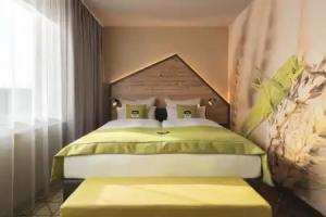 Holiday Inn - the niu, Mill Cologne Mülheim, Koln