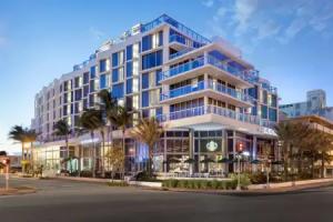 AC Hotel by Marriott Miami Beach, Miami Beach