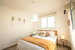 Home & Poetry Apartments, Protaras