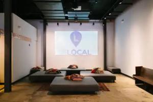The Local - Hostel, Queens