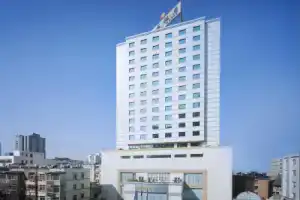 Kunming Wei Long Hotel, Kunming