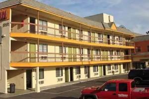 Destiny Inn, Los Angeles