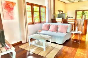 Hin Kong Sunset Beach Front House, Haad Yao