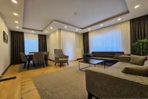 Professionally Maintained Spacious New Suites 2-5, Lara
