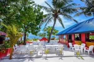 Paradise Retreat Hotel, Maafushi Island