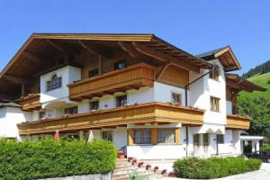 Apartment in Near Ski Amade, Filzmoos