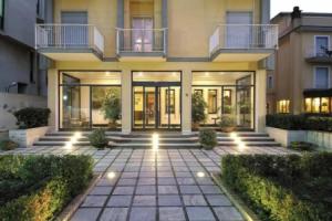 American Hotel, Pozzuoli