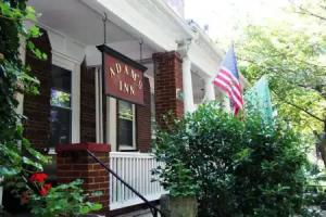 Adam's Inn, Washington