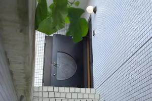 Tabiyu Abrigo, Kobe