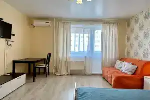 EasyRent at 84 Komsomolskaya Street, Togliatti