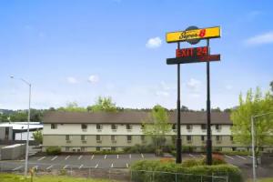 Super 8 Airport Portland Oregon, Portland