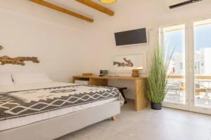 Parosquare Central Suites, Parikia