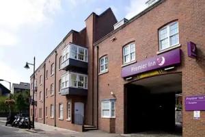 Premier Inn London Southwark Bankside, London