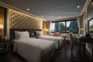 Halong Athena Cruise, Halong