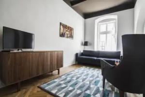K57 Apartment, Pecs