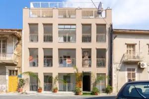 Sundrop 1-Bedroom Apartment in Larnaca, Larnaka